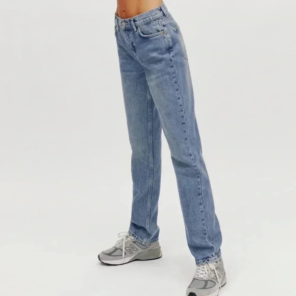 Reformation 31 Addison Low Rise Relaxed Jeans